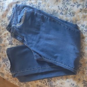 Bootcut jeans with embellished pockets